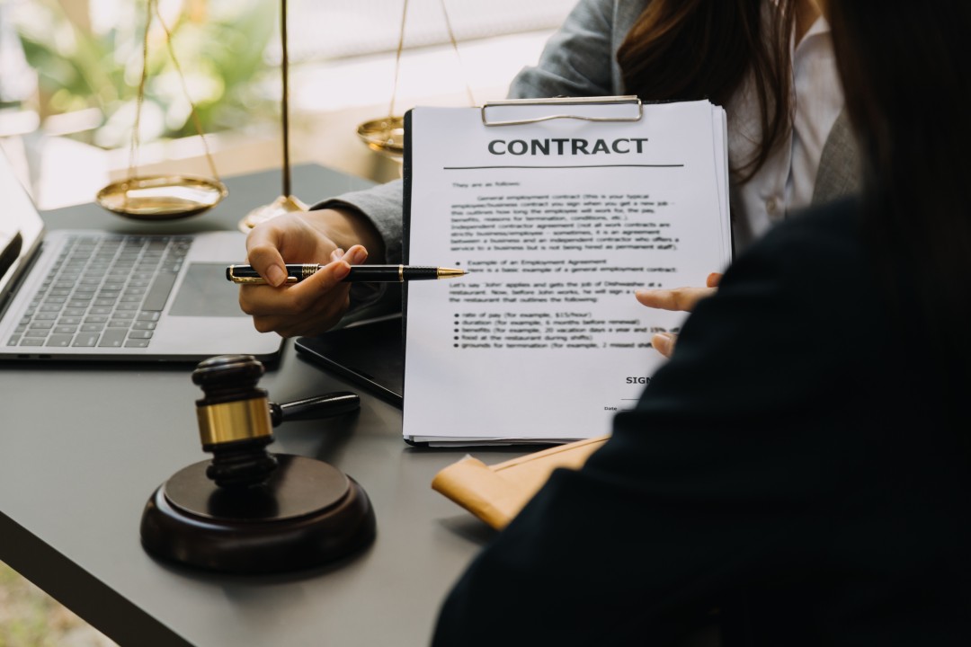 Computer network contract قرارد داد شبکه رایانه